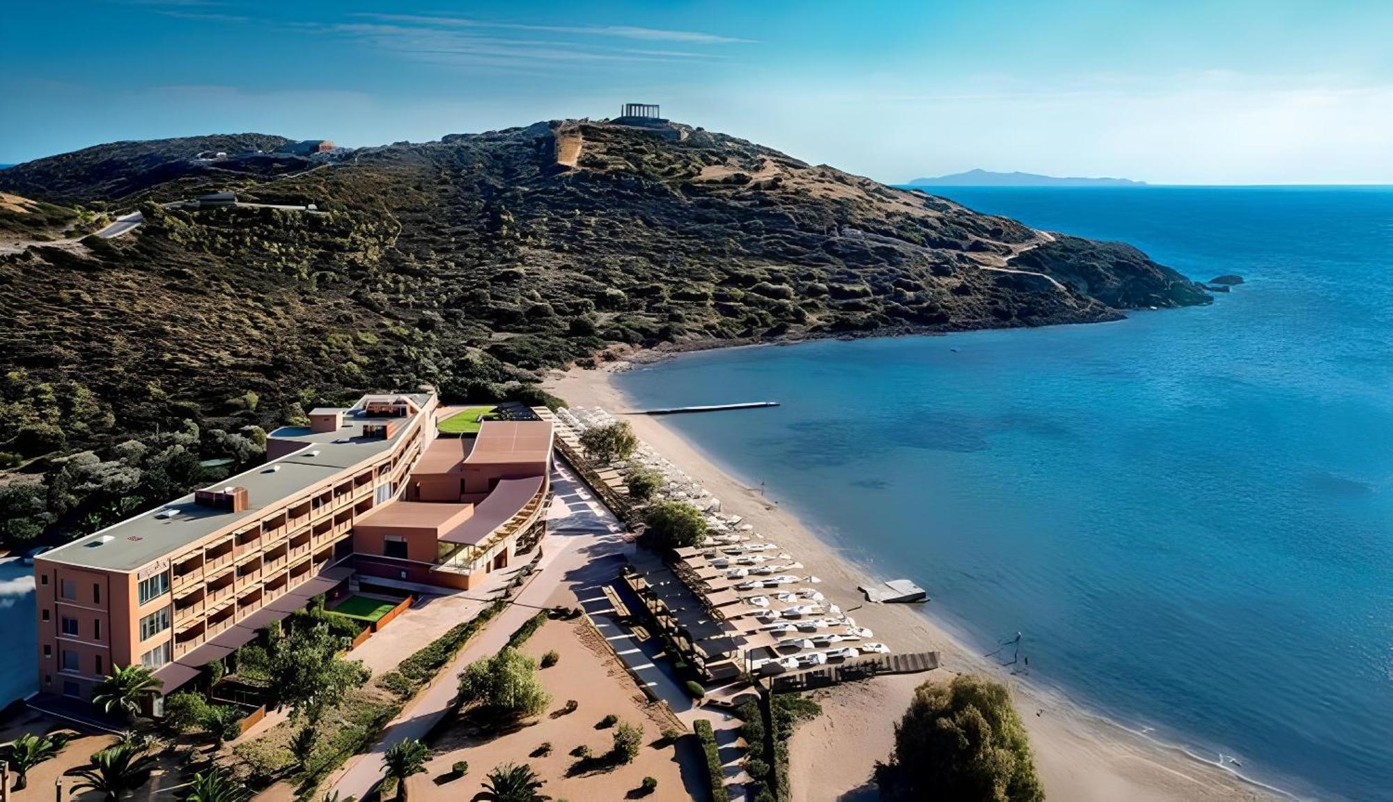 Riviera, 2 Bedroom Luxury - Parking *