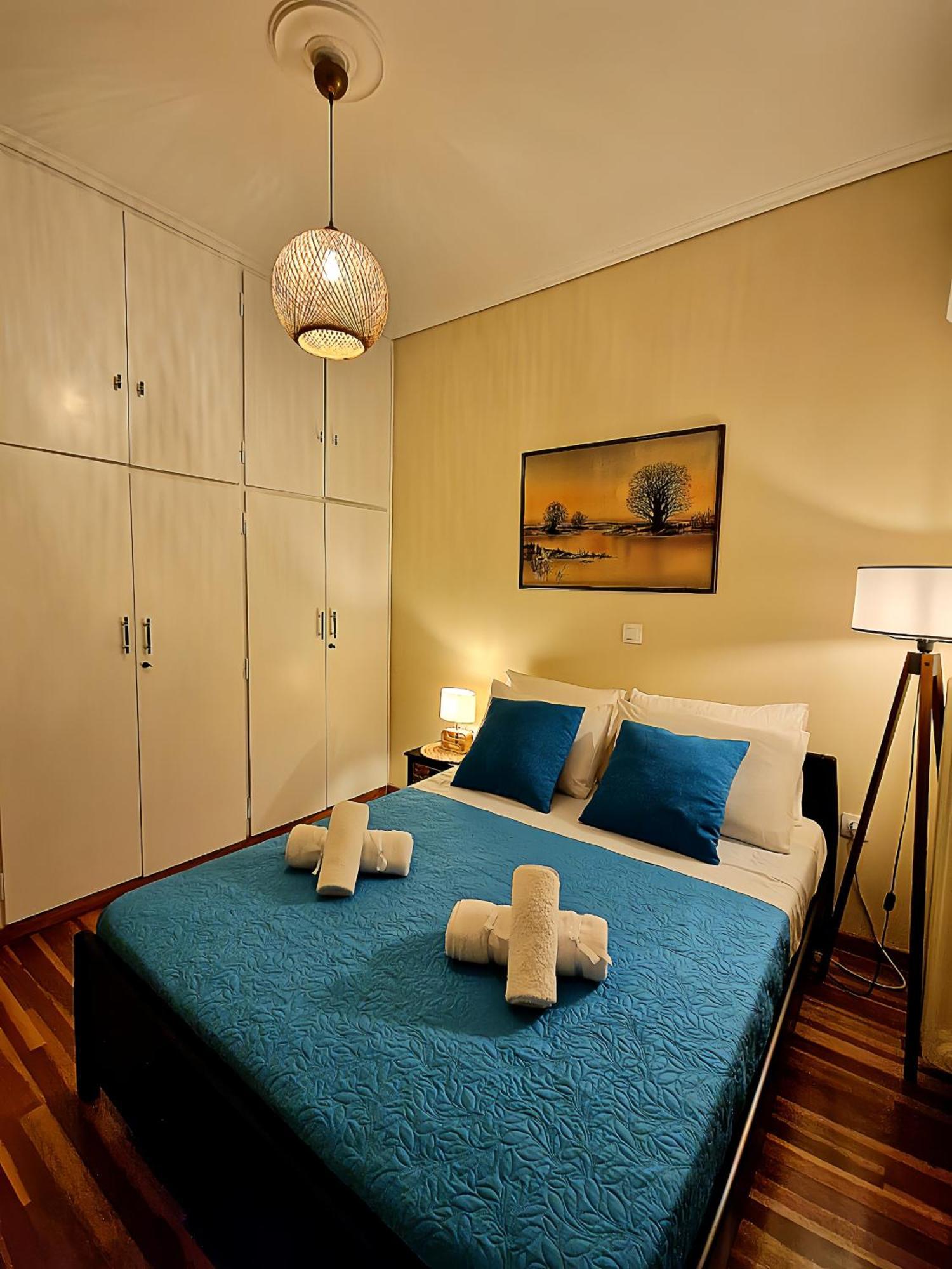Riviera, 2 Bedroom Luxury - Parking Apartment