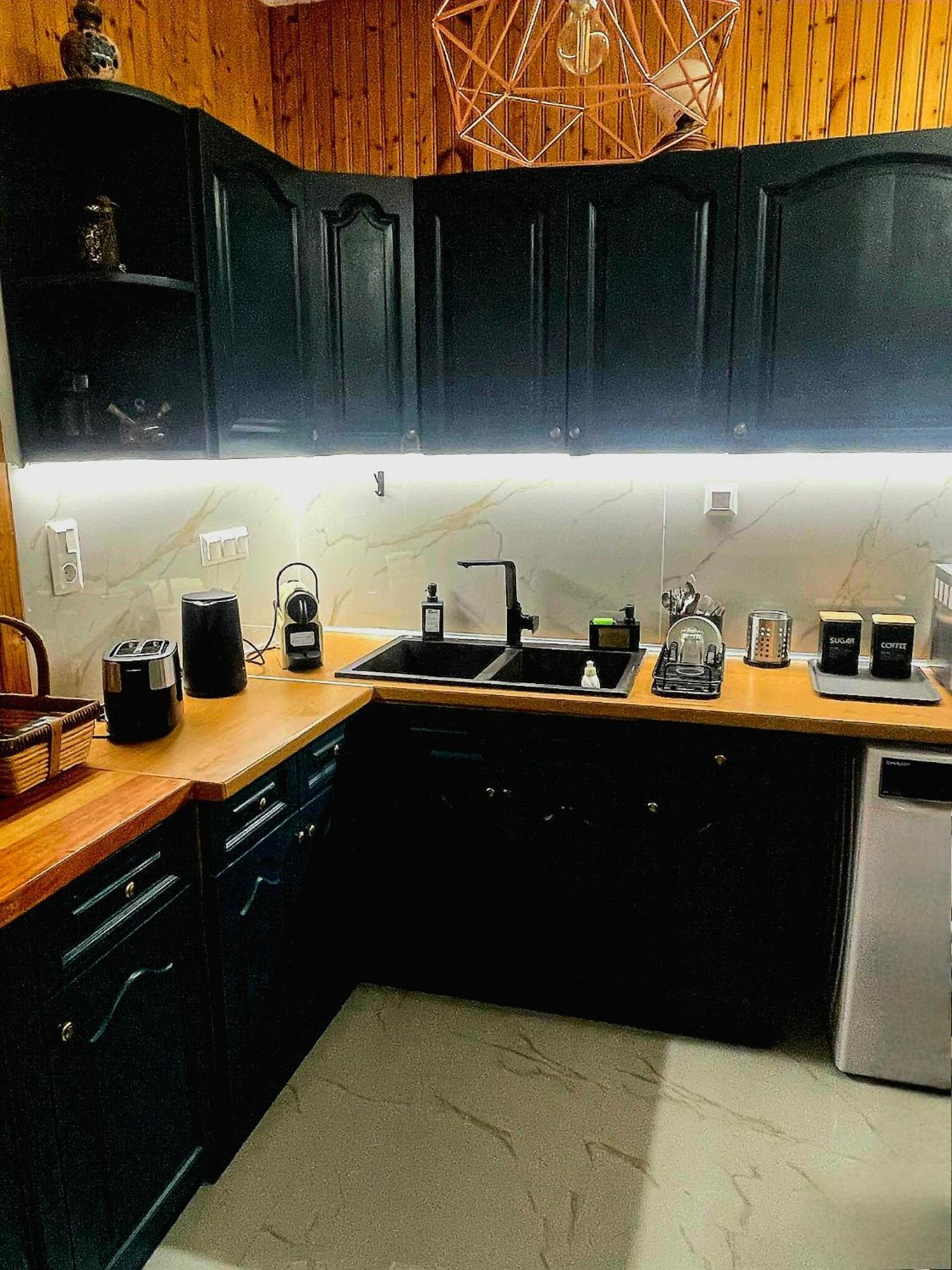 Riviera, 2 Bedroom Luxury - Parking